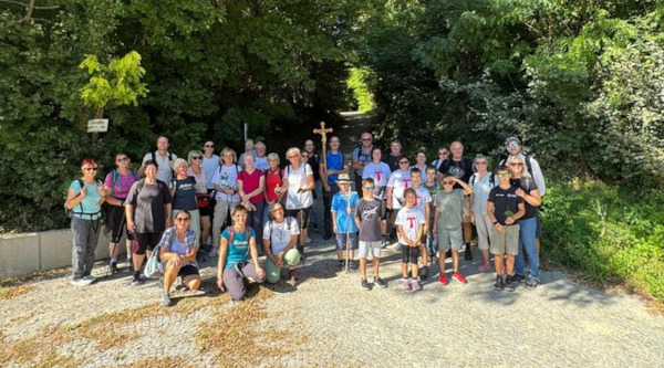 Fußwallfahrt nach Loretto - shodišće u Lovretu